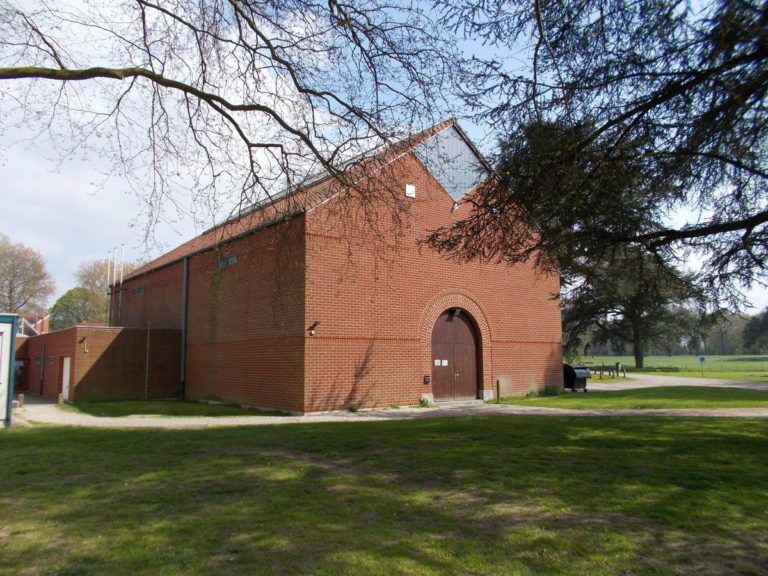 ob da0a85 salle omnisports 06 768x576